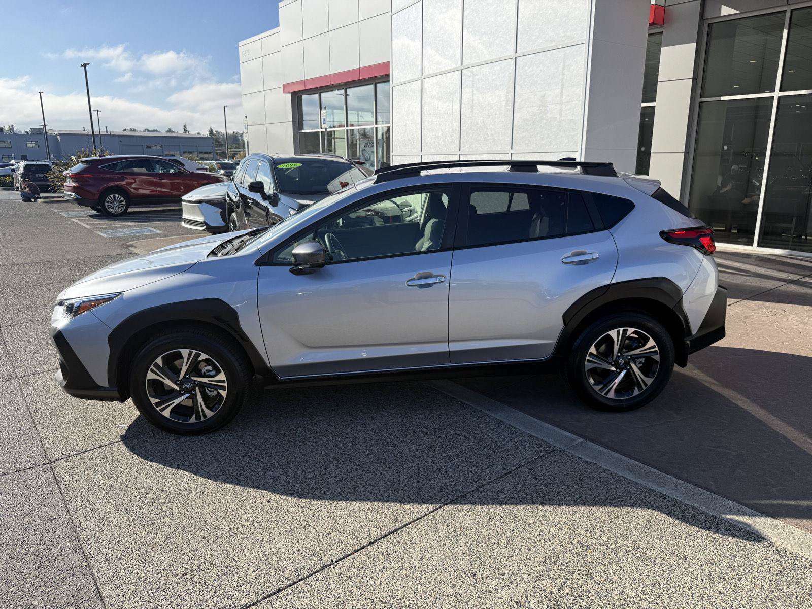 Used 2024 Subaru Crosstrek 2.0i Premium AWD/4WD image 3