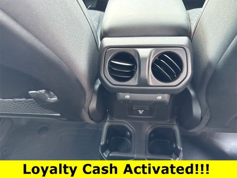 New 2025 Jeep Gladiator Mojave w/ Convenience Group image 34