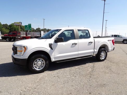 Used 2021 Ford F150 XL w/ Equipment Group 101A High AWD/4WD image 3