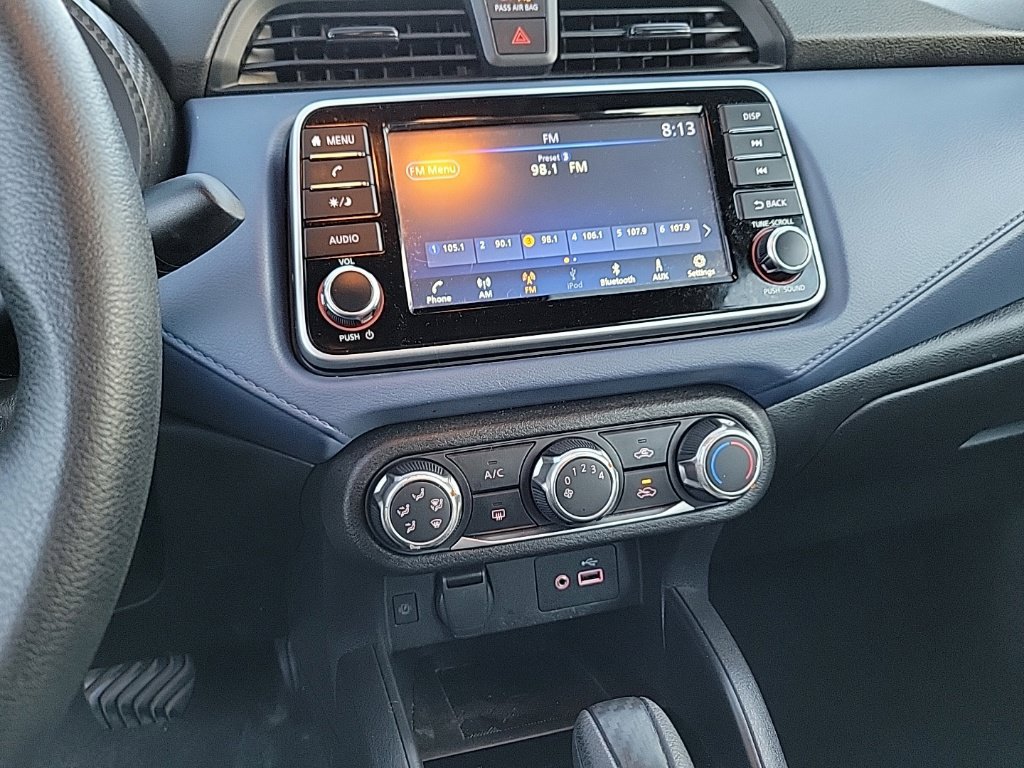 Used 2024 Nissan Versa SV w/ Trunk Package FWD image 9