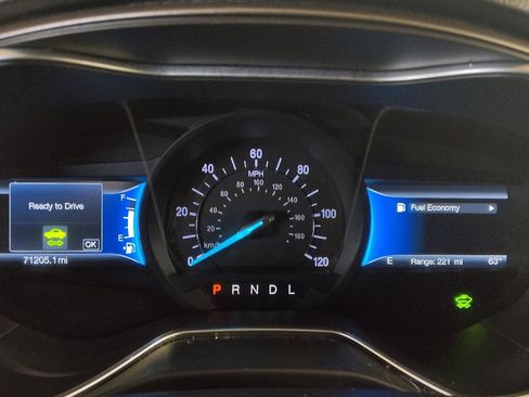 Used 2018 Ford Fusion S image 23