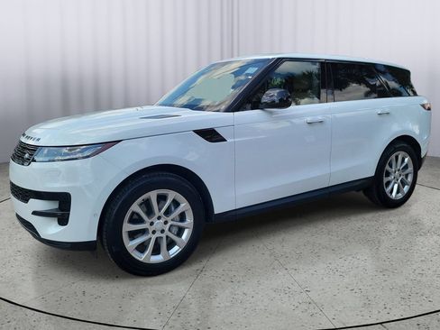 Used 2025 Land Rover Range Rover Sport SE AWD/4WD image 8