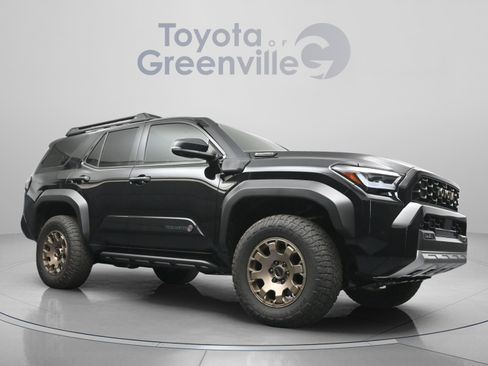 Used 2025 Toyota 4Runner Trailhunter AWD/4WD image 19