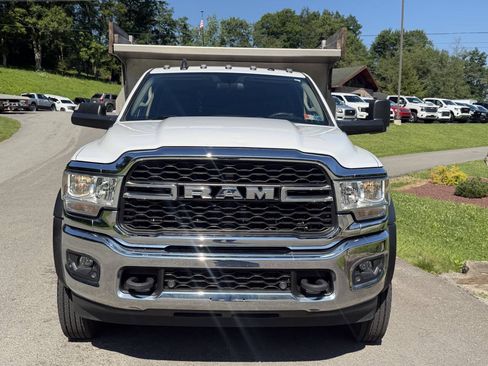 Used 2019 RAM 5500 Tradesman AWD/4WD image 2