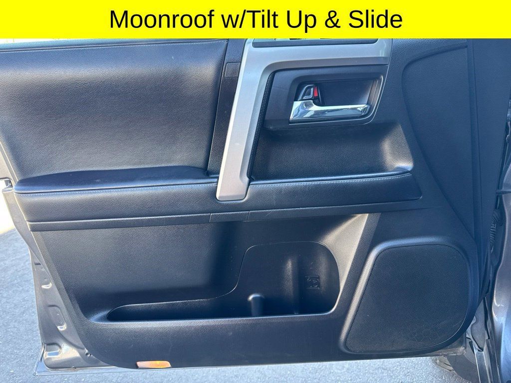 Used 2022 Toyota 4Runner SR5 Premium w/ Moonroof Package AWD/4WD image 13
