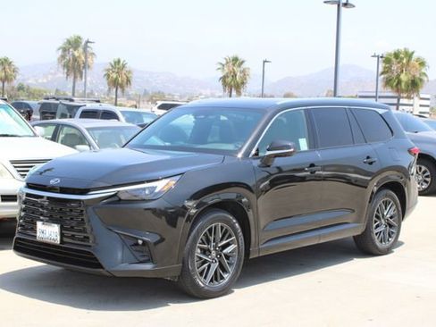 Certified 2024 Lexus TX 350 FWD w/ Technology Package image 3