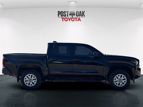 Used 2024 Toyota Tacoma SR image 8