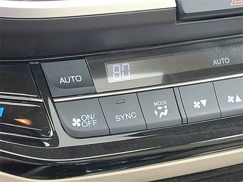 Used 2016 Honda Accord EX-L image 21