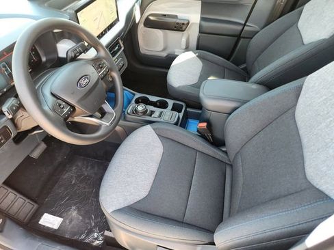 New 2026 Ford Maverick XLT AWD/4WD image 13