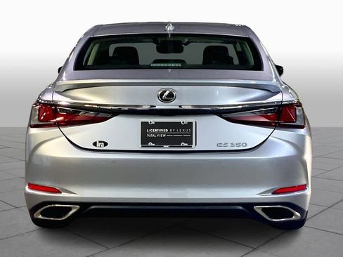 Used 2025 Lexus ES 350 w/ Premium Package image 4