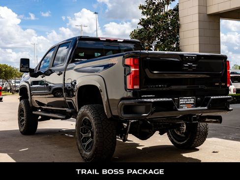 Used 2026 Chevrolet Silverado 2500 LT w/ Trail Boss Package image 6