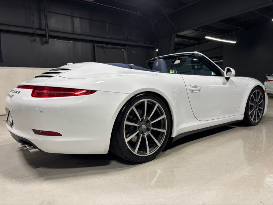 Used 2013 Porsche 911 Carrera 4S AWD/4WD image 9