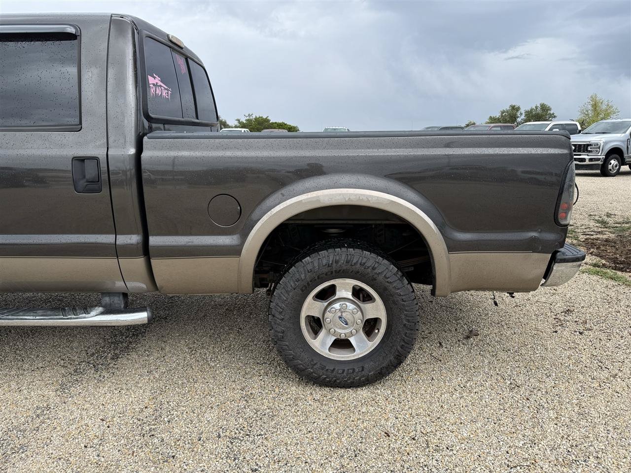 Used 2006 Ford F250 Lariat AWD/4WD image 6