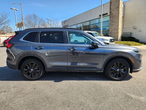 Used 2025 Honda CR-V Sport Touring image 6