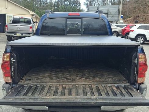 Used 2005 Toyota Tacoma 4x4 Double Cab image 30