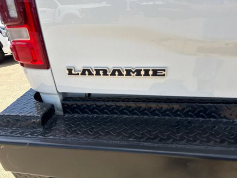 Used 2024 RAM 2500 Laramie AWD/4WD image 9