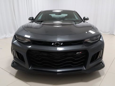 Used 2017 Chevrolet Camaro ZL1 image 8