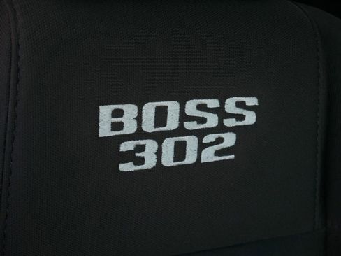 Used 2013 Ford Mustang Boss 302 w/ Boss 302 Accessory Pkg RWD image 10