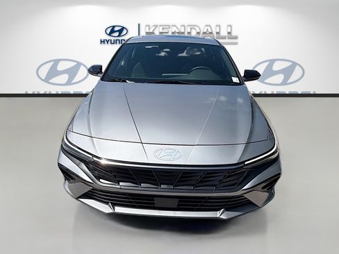 Certified 2026 Hyundai Elantra SEL Sport w/ Cargo Package FWD image 2