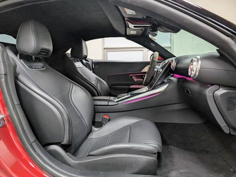 Used 2022 Mercedes-Benz SL 55 AMG 4MATIC w/ Driver Assistance Package image 25