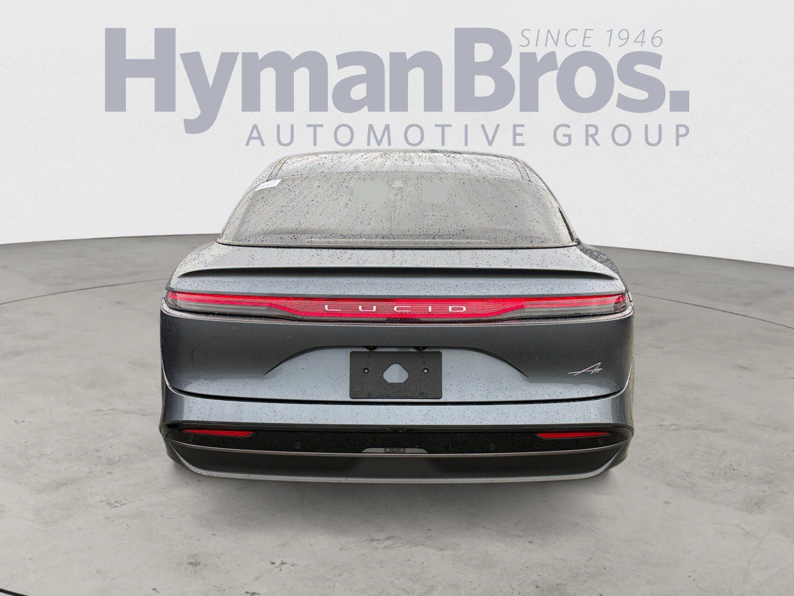 Used 2024 Lucid Air Pure RWD image 4