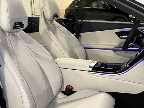 New 2026 Mercedes-Benz CLE 300 4MATIC Cabriolet image 38