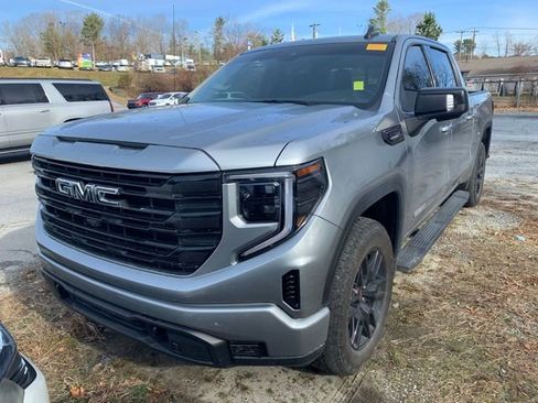 Used 2023 GMC Sierra 1500 Elevation w/ Elevation Premium Package image 11