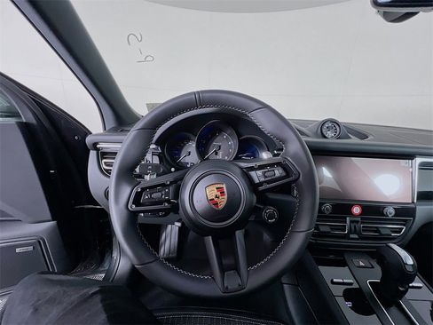 New 2026 Porsche Macan Turbo image 12