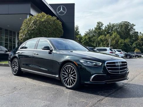 Certified 2022 Mercedes-Benz S 580 4MATIC Sedan w/ 3D Technology Package image 1