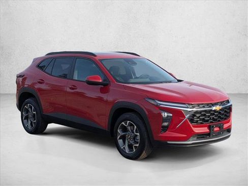 New 2026 Chevrolet Trax LT w/ Sunroof Package image 7