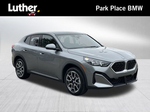 New 2026 BMW X2 xDrive28i w/ Convenience Package image 1