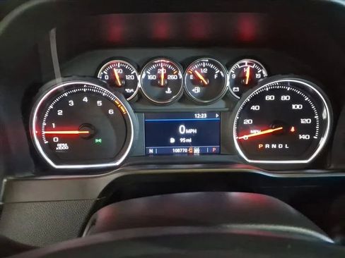 Used 2023 Chevrolet Silverado 2500 Custom w/ Custom Convenience Package image 26