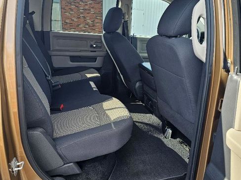 Used 2011 RAM 1500 Classic SLT image 16