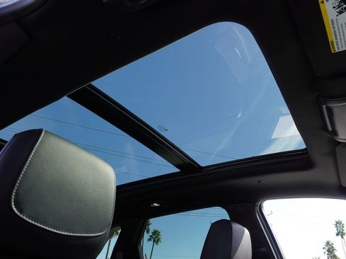 Certified 2025 Cadillac XT5 Premium Luxury image 13