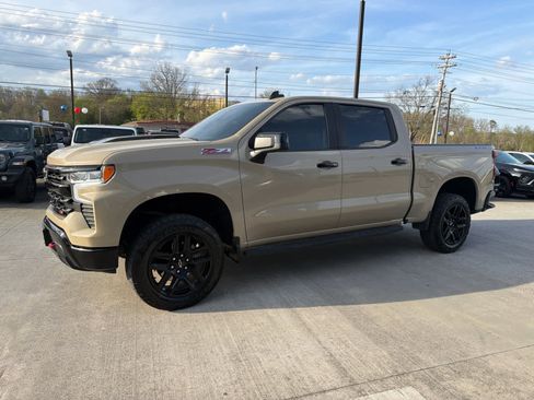 Used 2022 Chevrolet Silverado 1500 LT Trail Boss w/ Protection Package image 5
