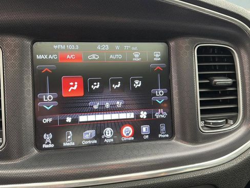 Used 2015 Dodge Charger SXT w/ AWD Plus Group image 22