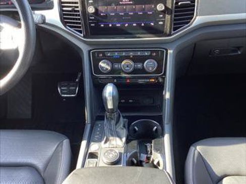 Used 2023 Volkswagen Atlas SEL Premium AWD/4WD image 24