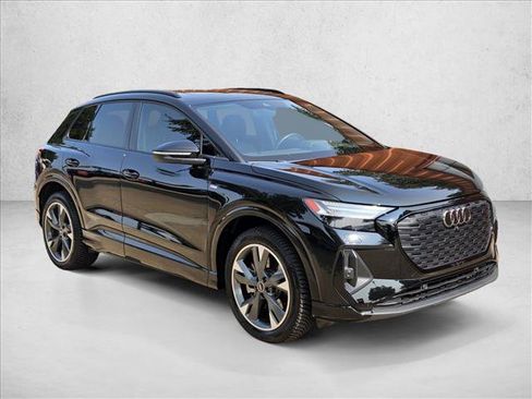 Certified 2023 Audi Q4 e-tron Prestige w/ Black Optic Package AWD/4WD image 3