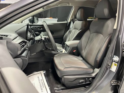 Certified 2025 Subaru Crosstrek 2.5i Limited w/ Crosstrek Mirror Package AWD/4WD image 14
