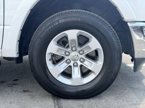 Used 2019 RAM 1500 Laramie AWD/4WD image 26