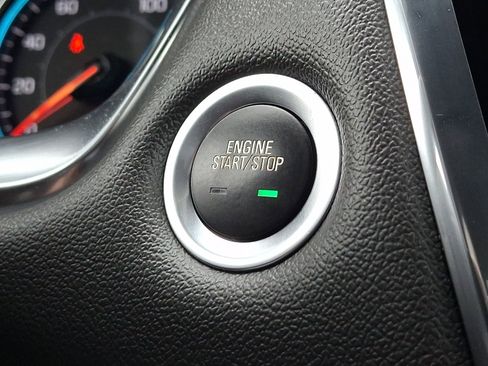 Certified 2023 Chevrolet Traverse LT FWD image 24