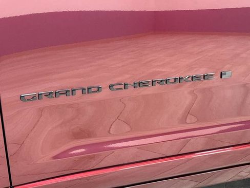 New 2026 Jeep Grand Cherokee Limited image 36