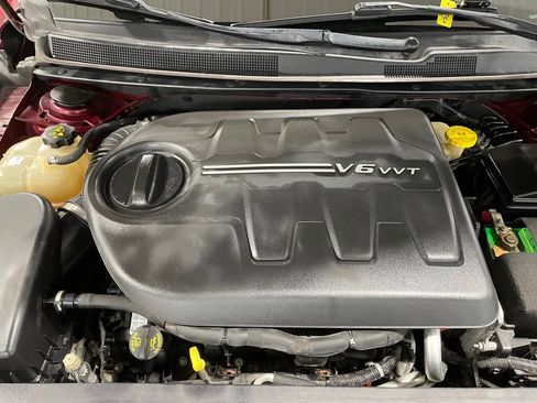 Used 2016 Chrysler 200 Limited Platinum image 35