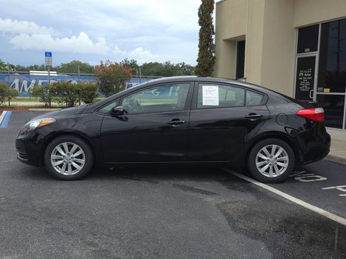 Used 2016 Kia Forte LX w/ LX Popular Plus Package FWD image 7