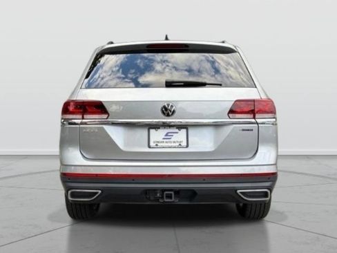 Used 2023 Volkswagen Atlas SE AWD/4WD image 4