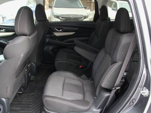 Used 2019 Subaru Ascent Premium image 31