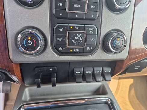 Used 2015 Ford F350 King Ranch AWD/4WD image 13