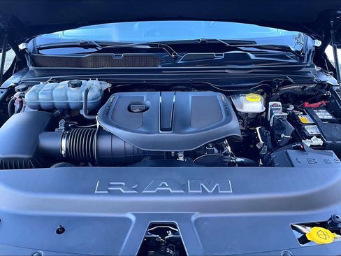 Used 2025 RAM 1500 Big Horn image 29