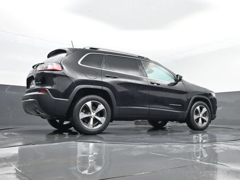 Used 2019 Jeep Cherokee Limited AWD/4WD image 26