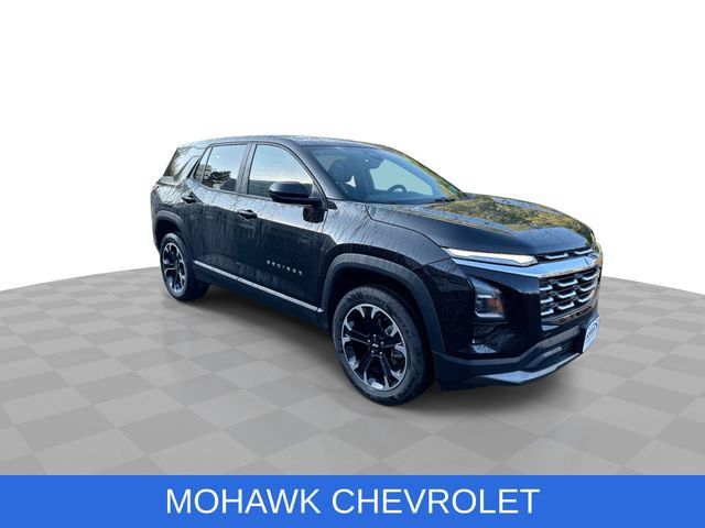 Used 2026 Chevrolet Equinox LT AWD/4WD image 2